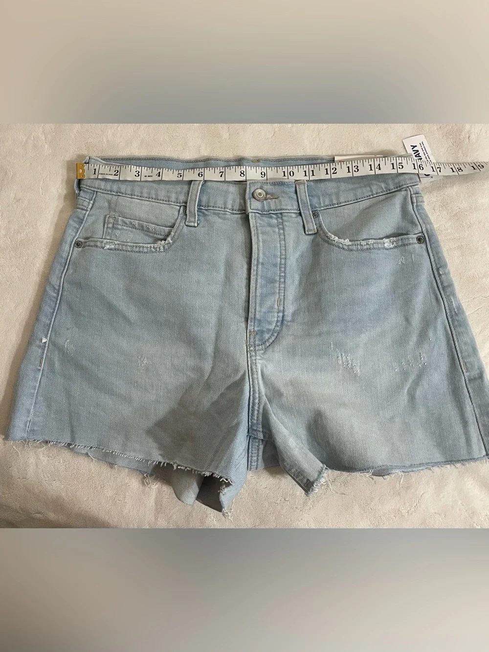Old Navy Light Blue Denim Women’s High-Rise Shorts Size 6 NWT